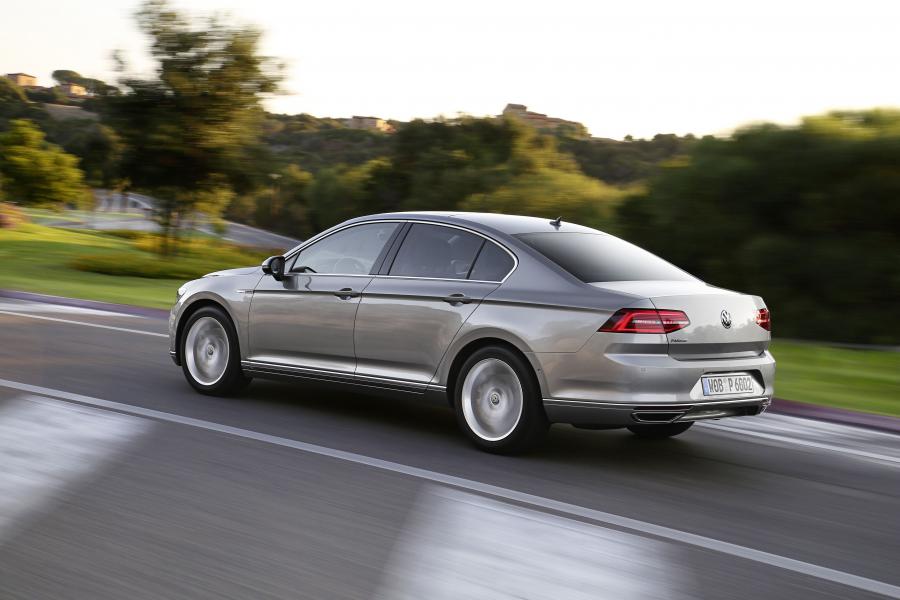  Volkswagen Passat 4-Motion 2014 года  (фото 19 из 21)